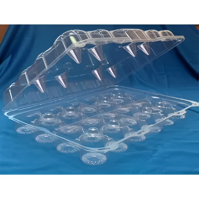 Detroit Forming - 12.75" x 18" X 3.75" 24 Compartment Cupcake/Muffin Hinged Container, Pack of 50 - DFILBN9824